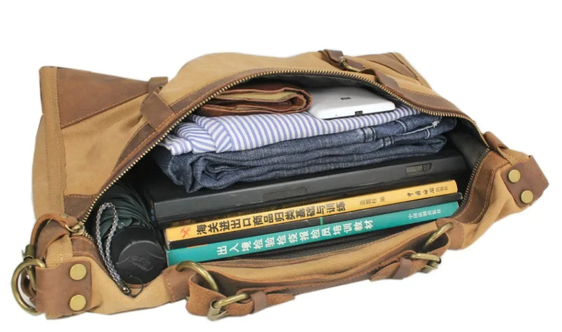 Men’s Vintage Canvas & Leather Travel Bag