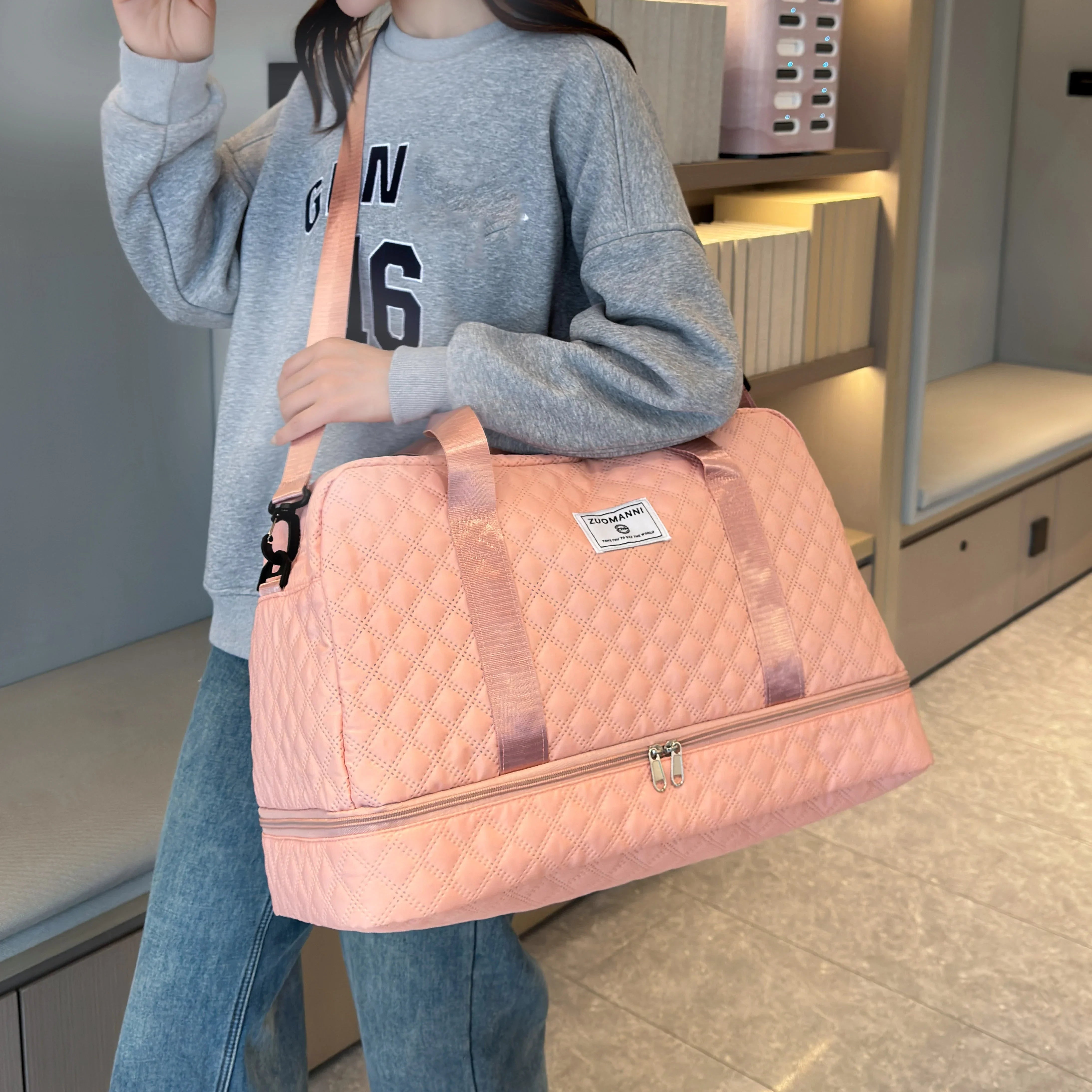 Weekender Duffle Bag – Lightweight & Spacious