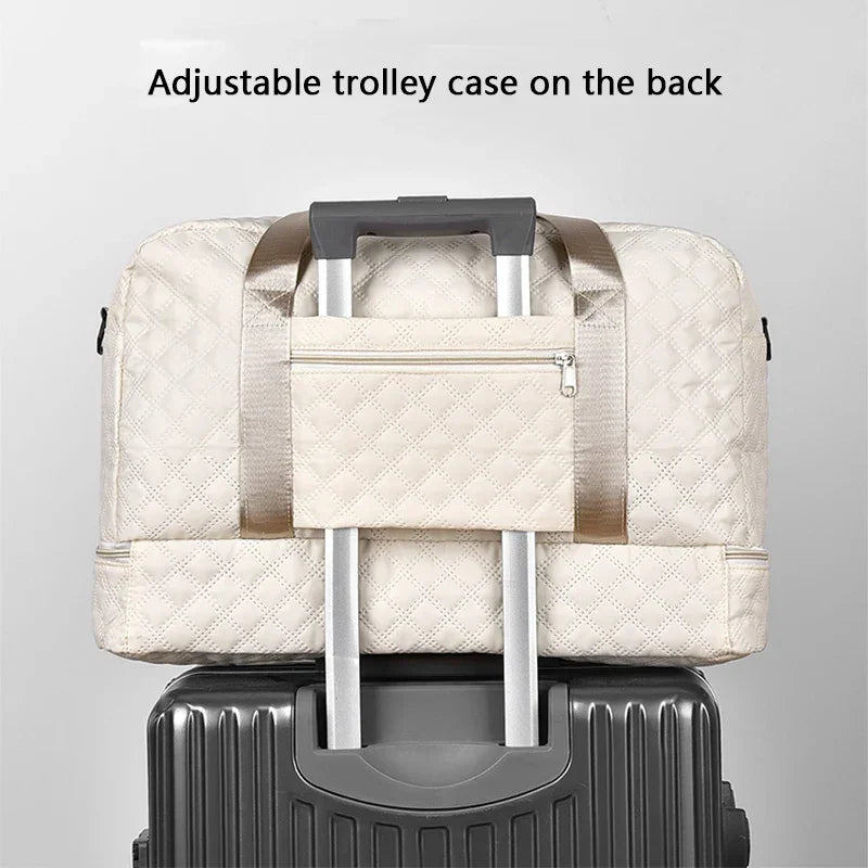 Weekender Duffle Bag – Lightweight & Spacious